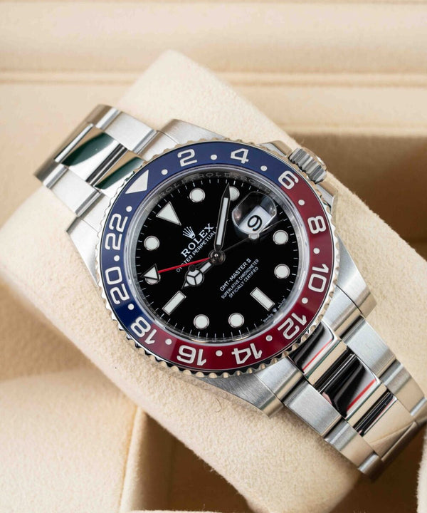 Rolex GMT Master Olyster chain Blue/Red MZO Store