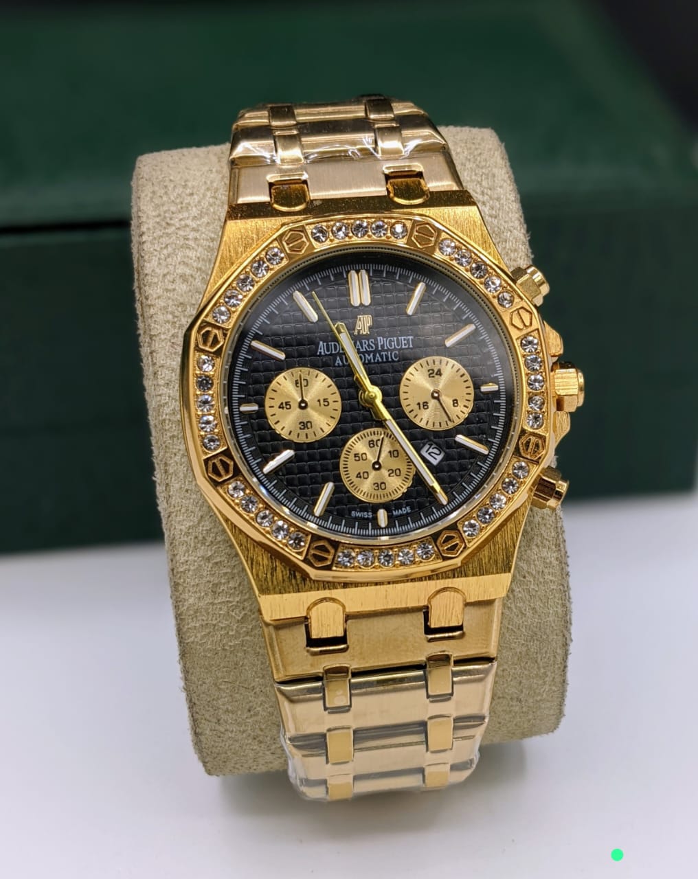 S.R.W AP DIAMONDS BAZEL